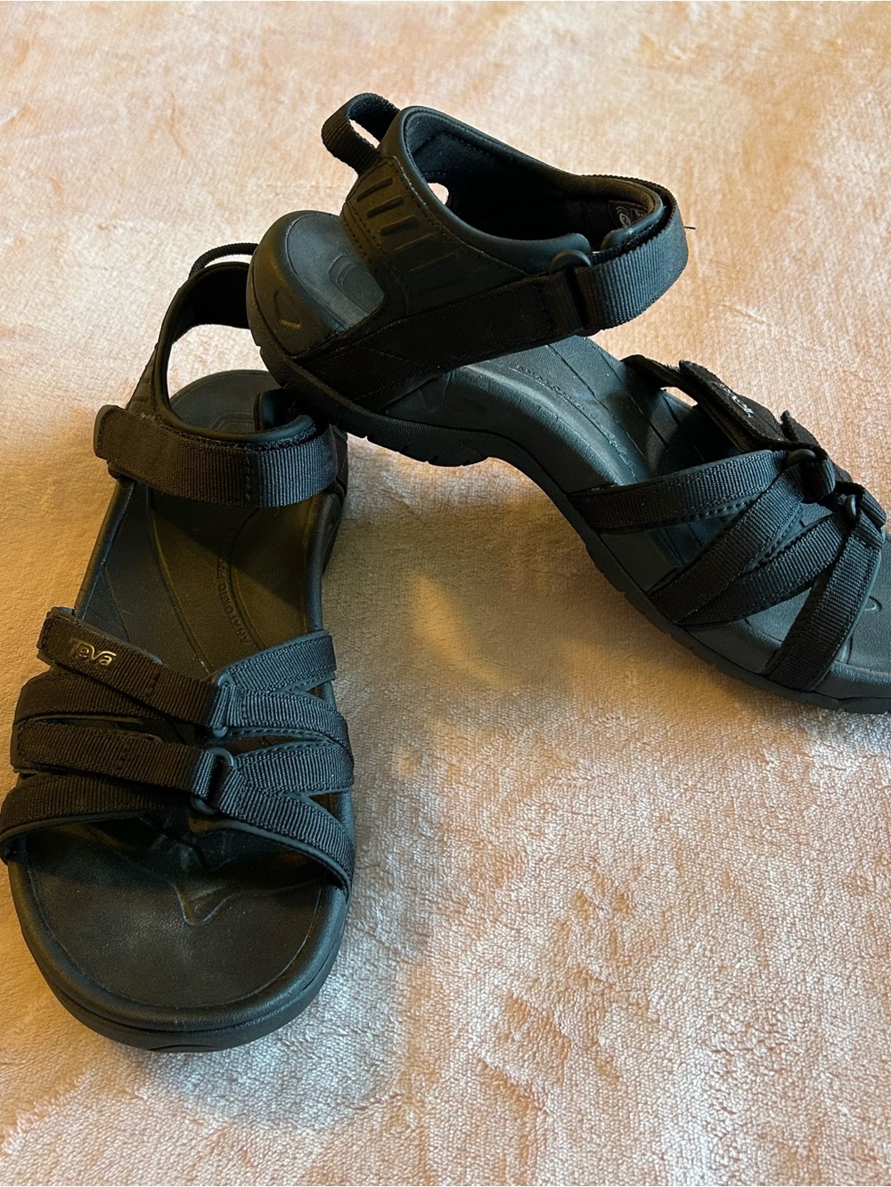 Teva Tirra black hiking sandals sling back strappy adjustable straps size 9.5